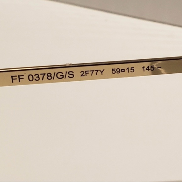 NEW FENDI Amor Holograph Sunglasses - Picture 9 of 10